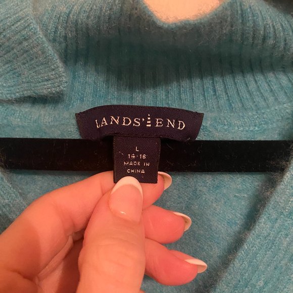 LandsEnd Sweater - Picture 2 of 3